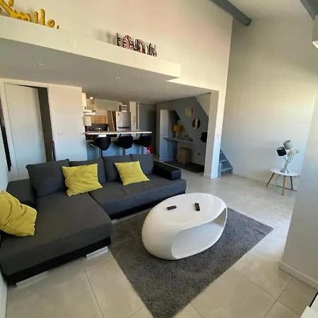 T2 Duplex Centre De Sète
