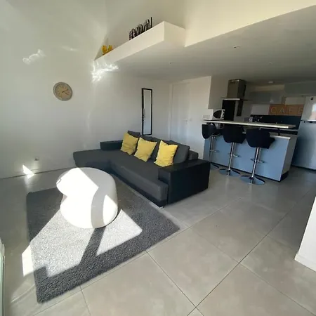Apartmán T2 Duplex Centre De Sète